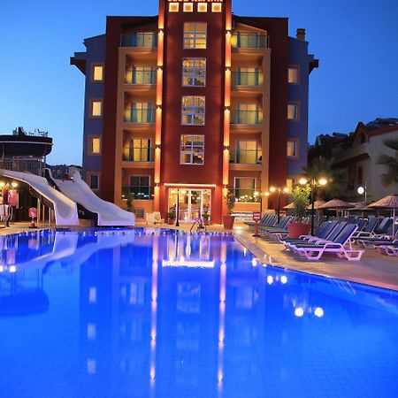 Club Alpina Hotell Marmaris Exteriör bild