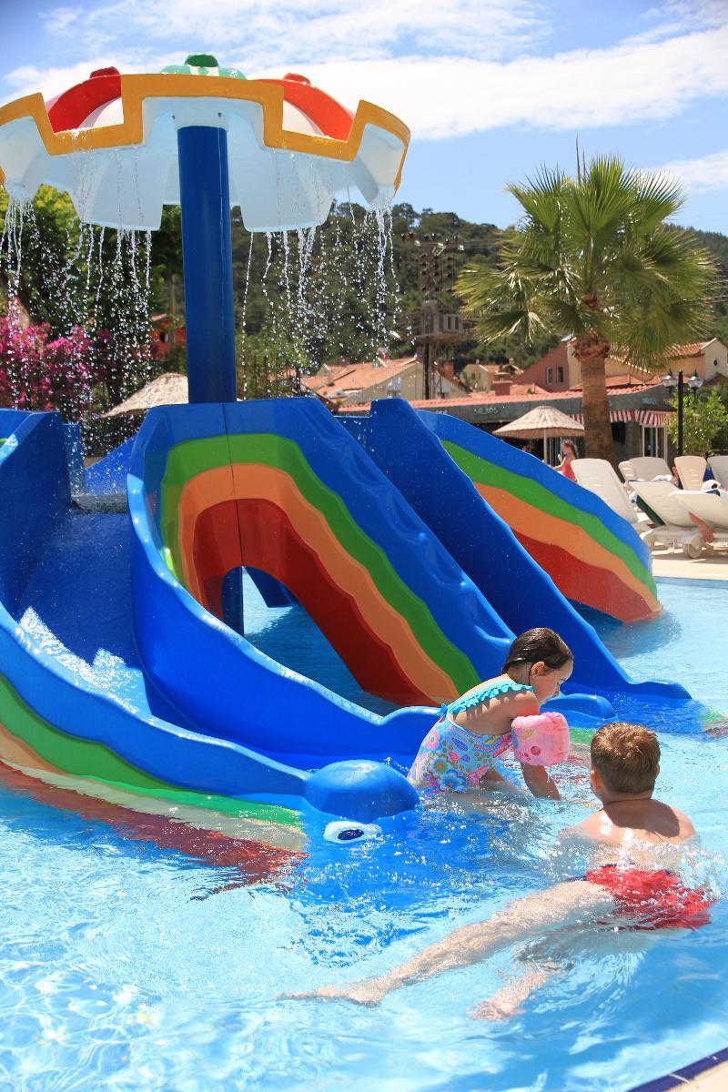 Club Alpina Hotell Marmaris Exteriör bild