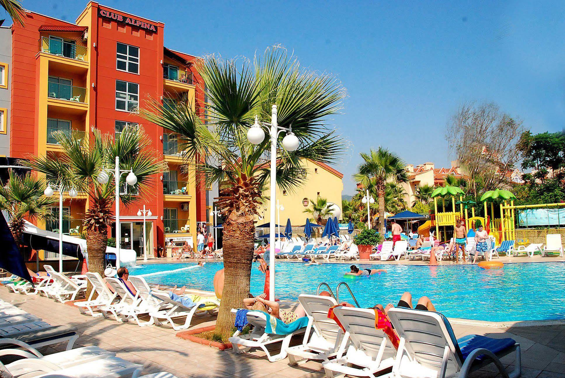 Club Alpina Hotell Marmaris Exteriör bild