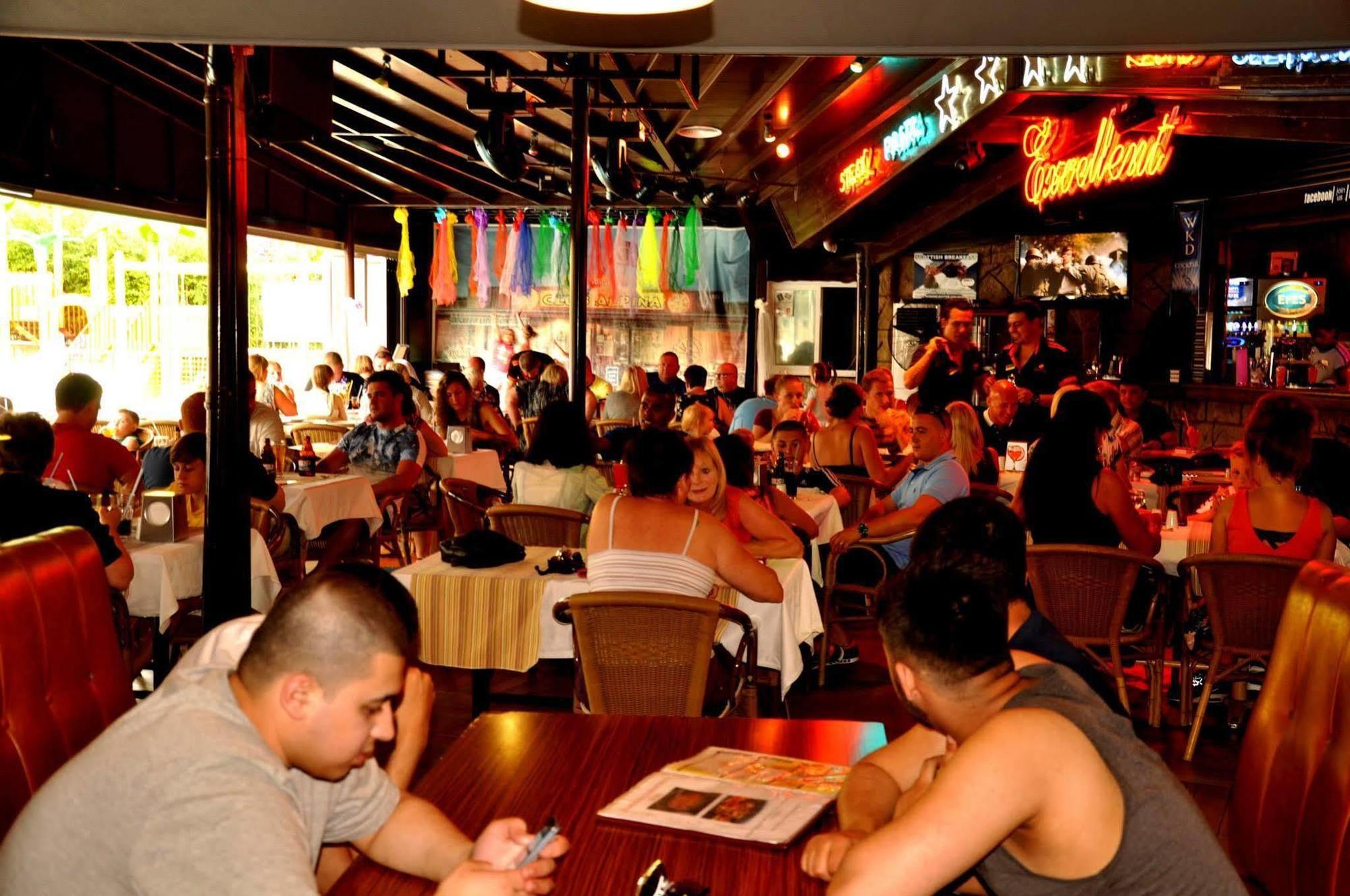 Club Alpina Hotell Marmaris Exteriör bild