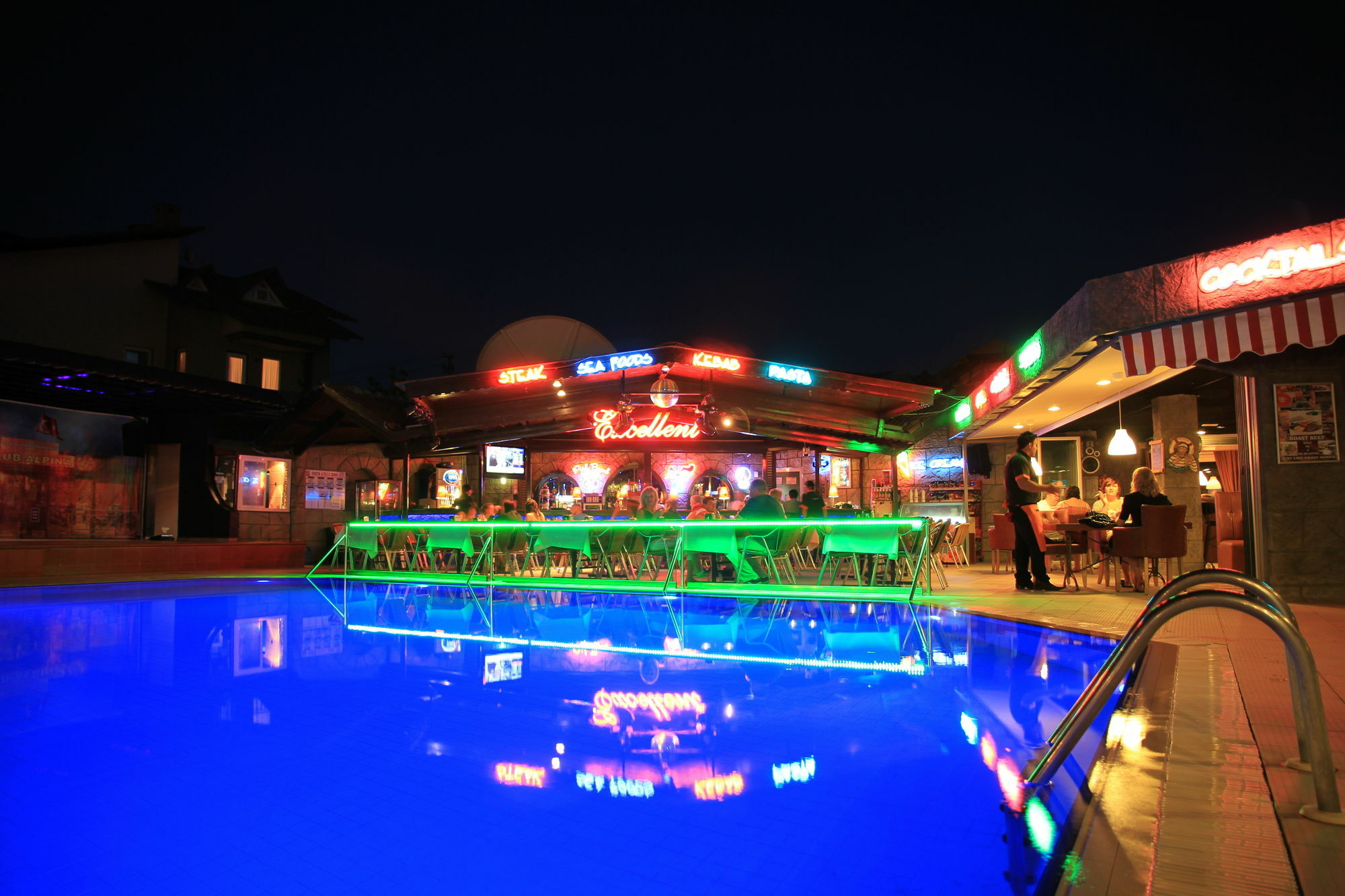 Club Alpina Hotell Marmaris Exteriör bild